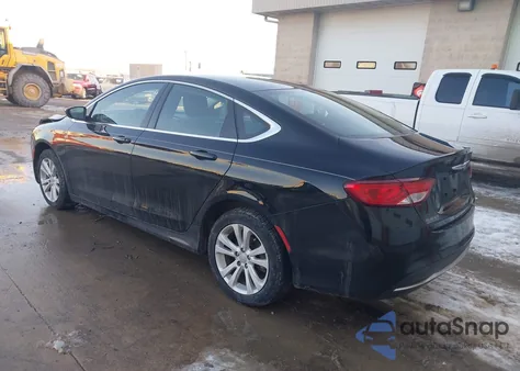 2015 Chrysler 200 Limited z USA, uszkodzony, nr VIN 1C3CCCAB4FN688932